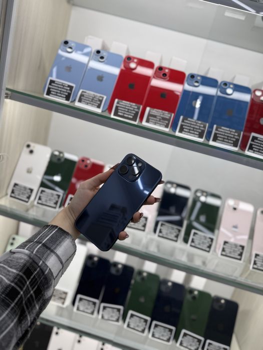 Humor GSM oferă spre vânzare / iPhone 15 Pro Max / 256 GB / Blue / Baterie 86% / Garanție 12 luni / Rate