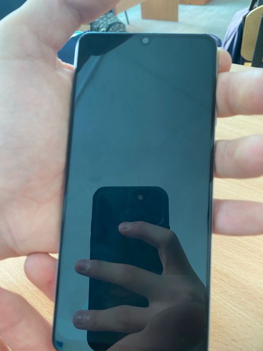 Самсунг А31.