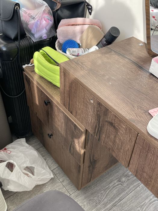 туалетный столик+зеркало