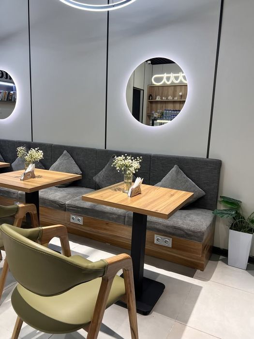 Stol kvadratniy Loft