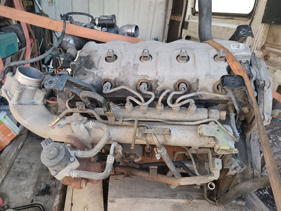 Двигател за Nissan Xtreil T30