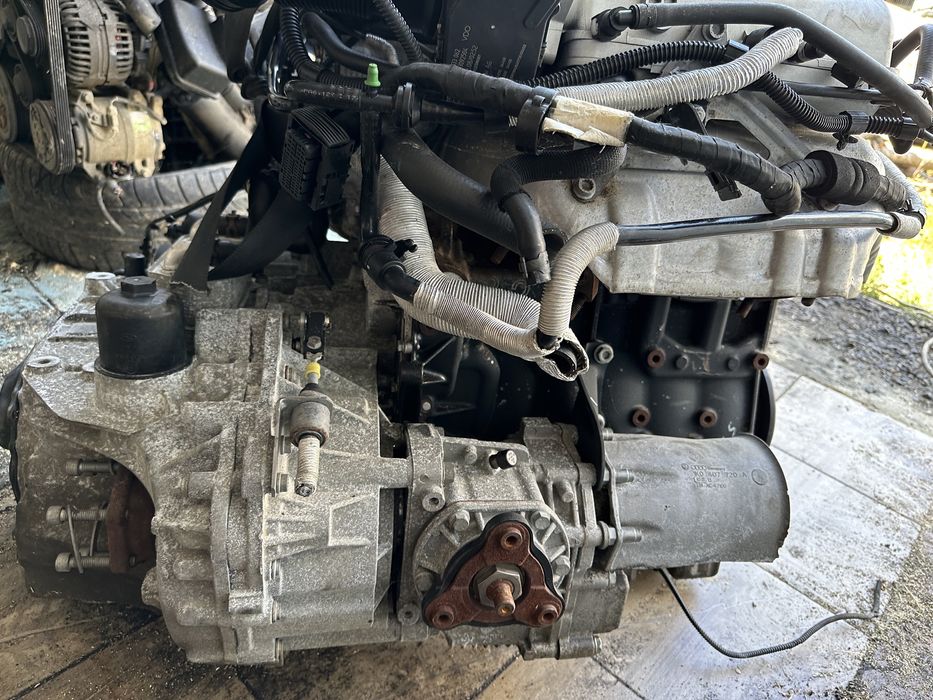 Motor 3.2 Benzina AXZ