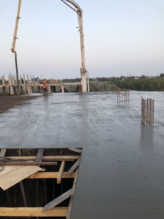 Моналитные работы