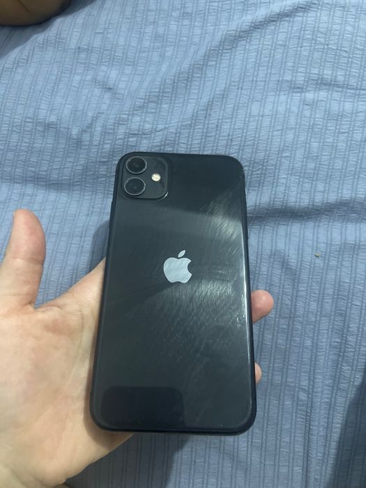Айфон 11 128гб.