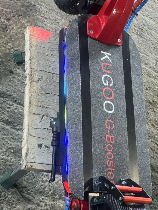 Troti kugo g booster schimb cu iphone sau samsung