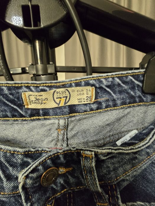 Женские джинсы клёш