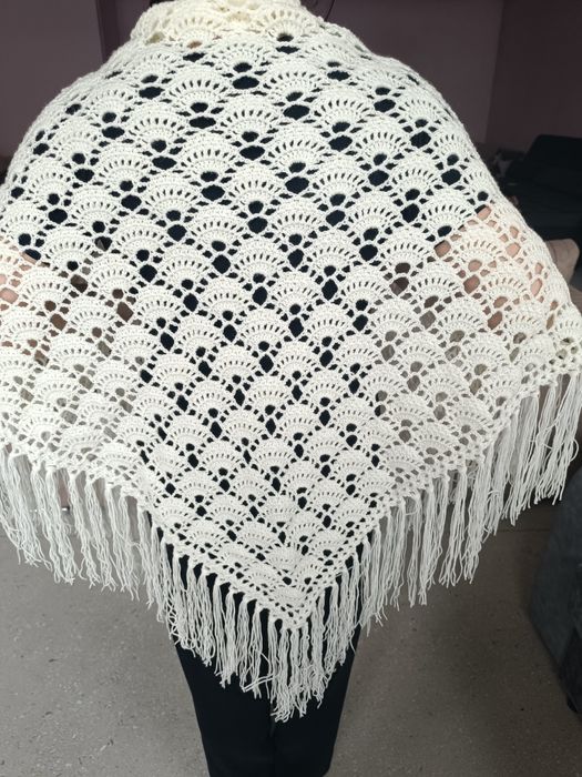 Шаль ручной работы