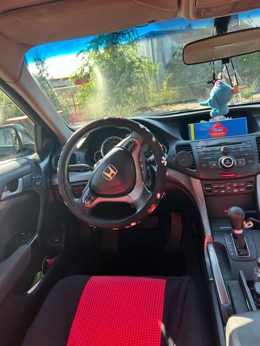 Se vinde Honda accord 2008