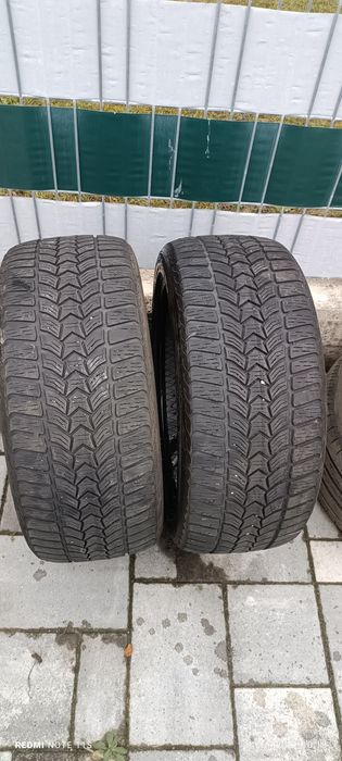 Cauciucuri de iarna 245/45/17