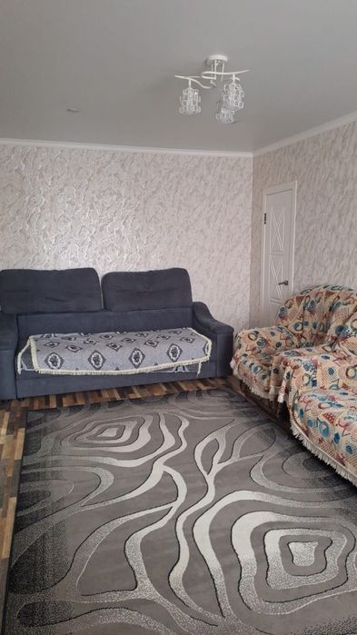 Сдам 2ух комн квартиру длительно