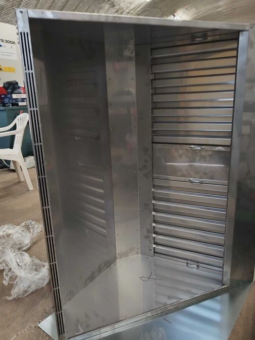 Чадъри за аспирация от неръждавейка (INOX) - 395 лв.