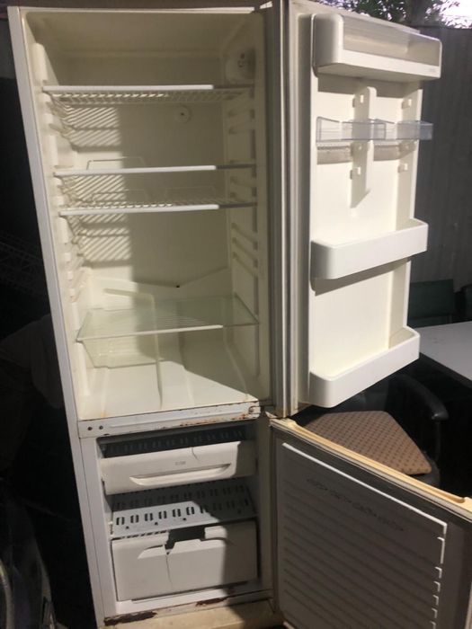 Холодильник Stinol