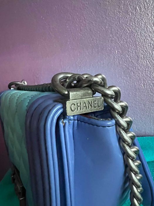 Страхотна дамска чанта, ползвана веднъж