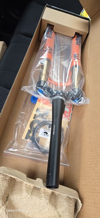 Нова вилка rockshox Sid sl ultimate 100 29 цола. Fox factory kashima grip sl
