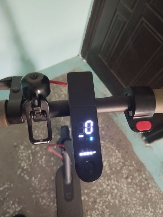 Электросамокат Xiaomi Mija