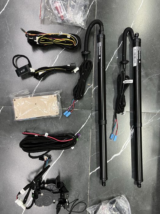 Электропривод на багаж Kia Carnival