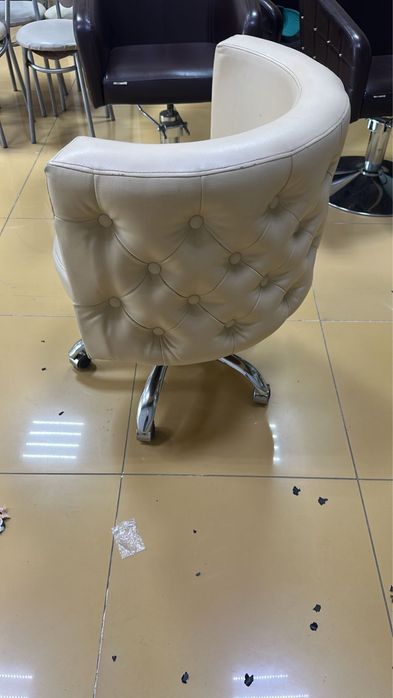 Стулья, кресло парикмахерская для салона