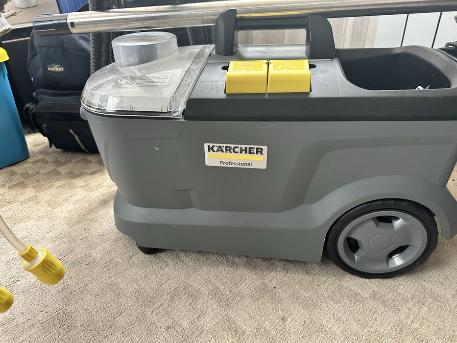 Продам моющий пылесос Karcher Puzzi 10/1