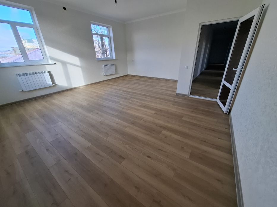 2-qavatda Ofes uchun xonalar ijaraga beriladi eski nargiz kafe yonida