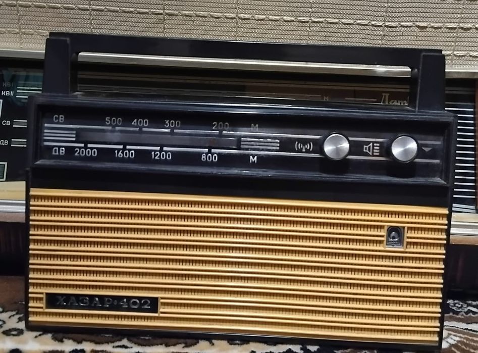 Советские    радиоприемники