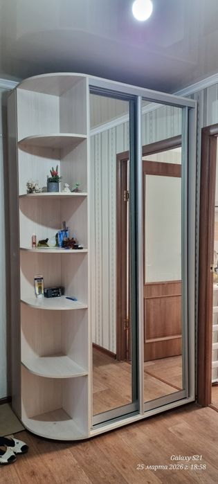 Продам шкаф и прихожку