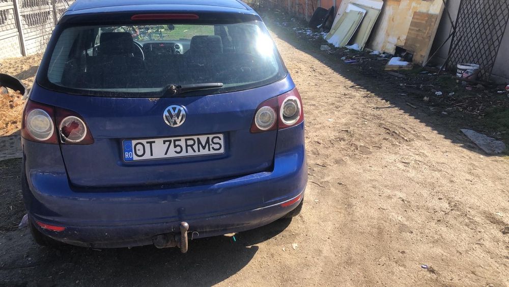 Dezmembrez vw golf 5 plus 2.0 1.9
