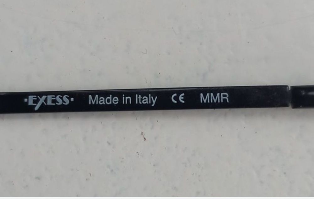 Детски очила Exess. Оригинални. Запазени, без надраскване или дефекти.