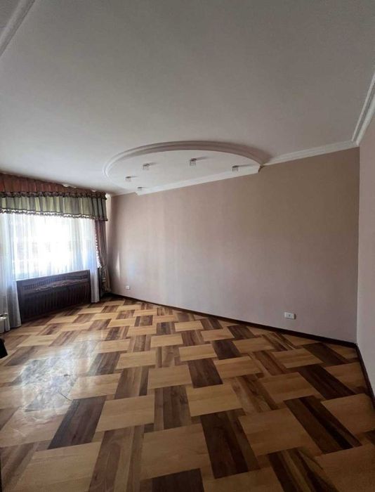 Центр ШРуставели 3 комнатная 2 этаж 77 серия Океан Ипотека Можно