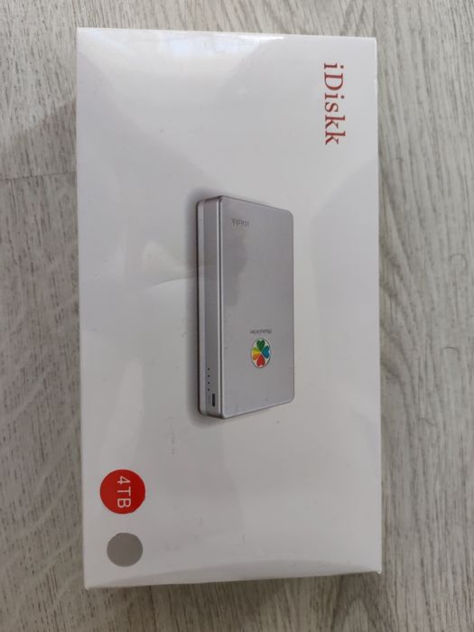 Hard disk extern portabil iDiskk de 4TB, certificat MFi, sigulat