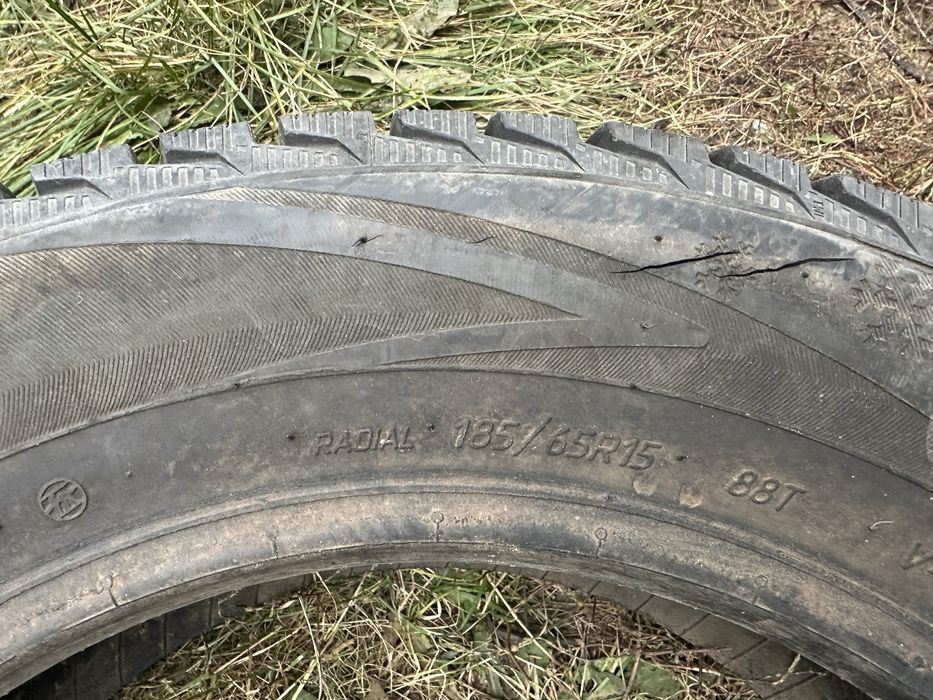 Шипованные 185/65/15 7шт