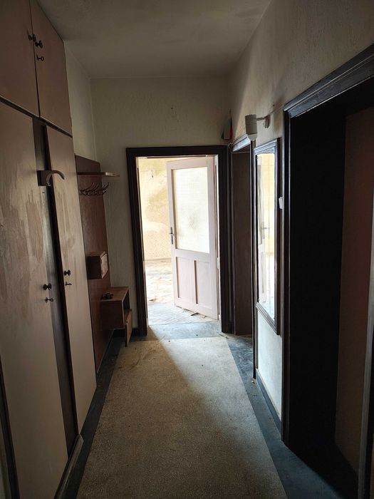 Продава се Тристаен апартамент в София, 7-ми 11-ти километър - 98 кв.м за 1256 €/кв.м - Снимка #4