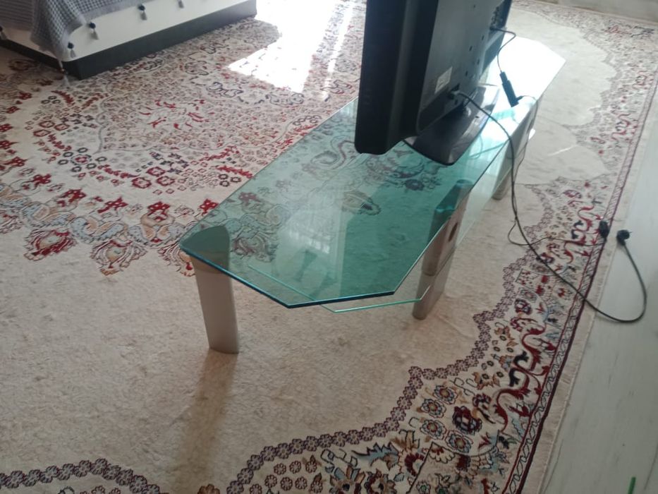 Тумба под телевизор