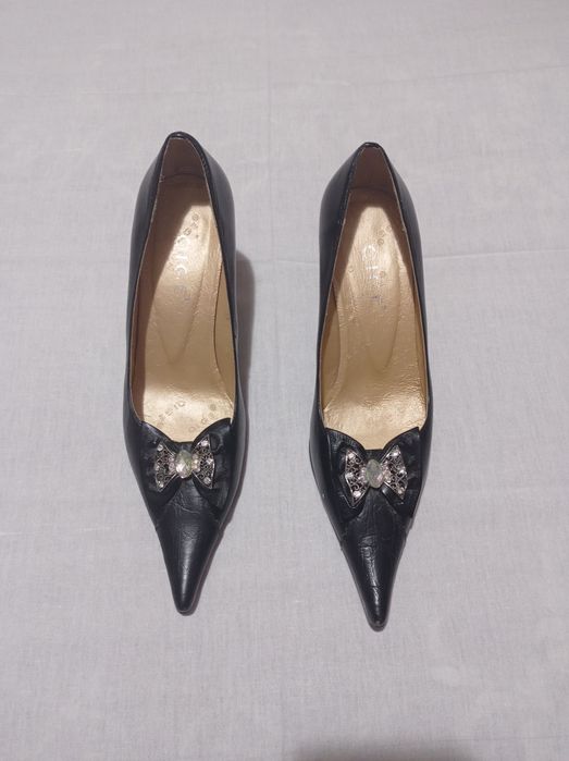 Туфли на каблуке