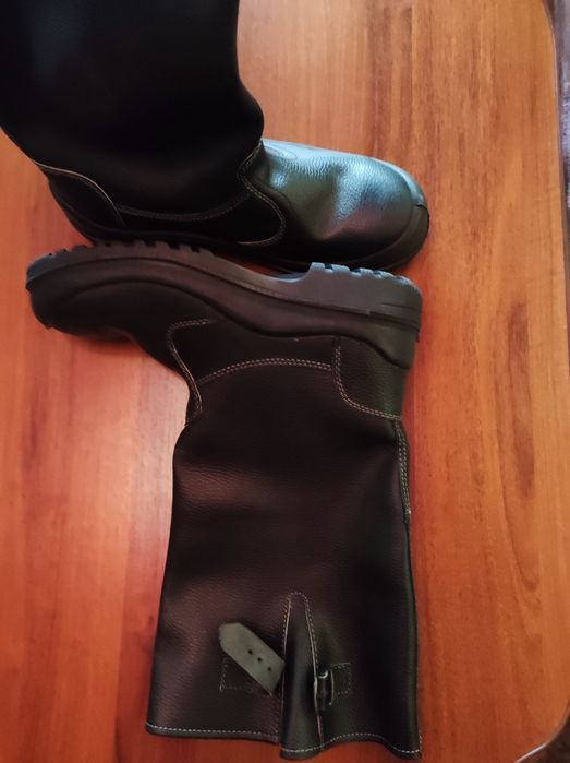 Рабочая одежда,обувь 46 размера