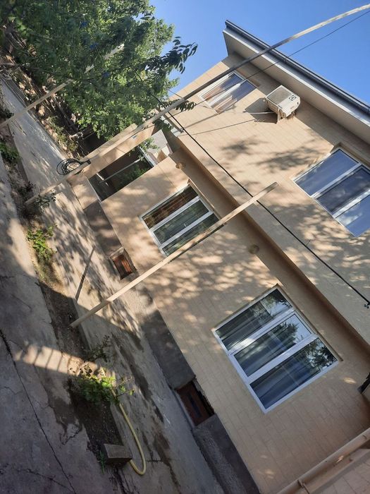 Dombirobod 7.22-sotok Uglavoy uchastka sotiladi