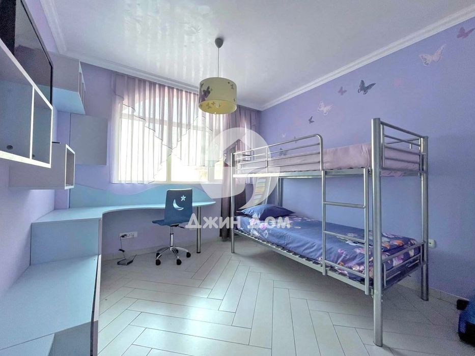 Просторен тристаен апартамент с ПАНОРАМА МОРЕ в Атриум Бийч, Елените