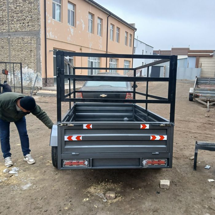 Тркама йенгил мошина учун