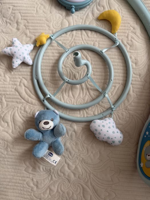 Продам Мобиль chicco