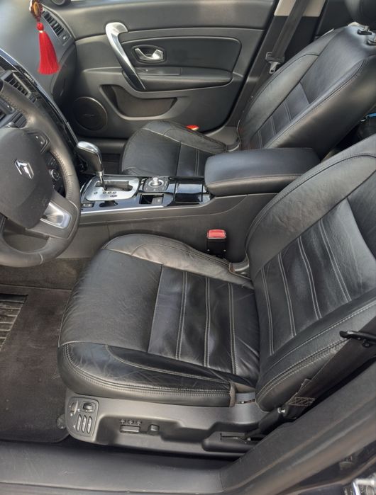 Renault Latitude 2.0 dci 175Cp Initiale Paris