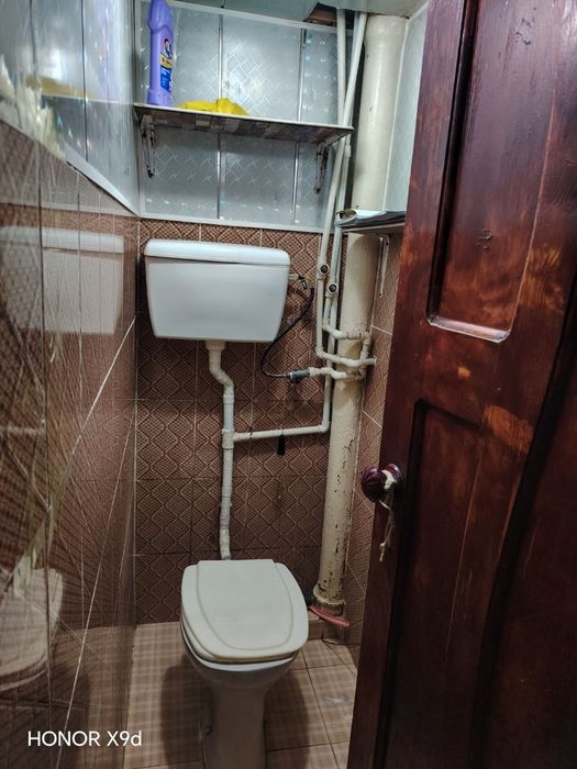 Qarshi markazida dom sotiladi