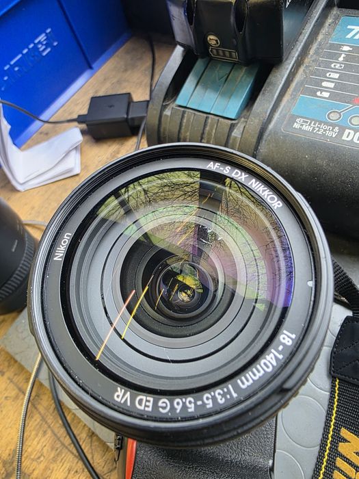 Nikon D5600 + 18–140mm VR + 50mm f/1.8 – комплект в отлично състояние
