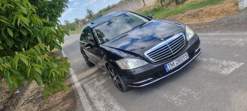 Vând Mercedes S Class 2006