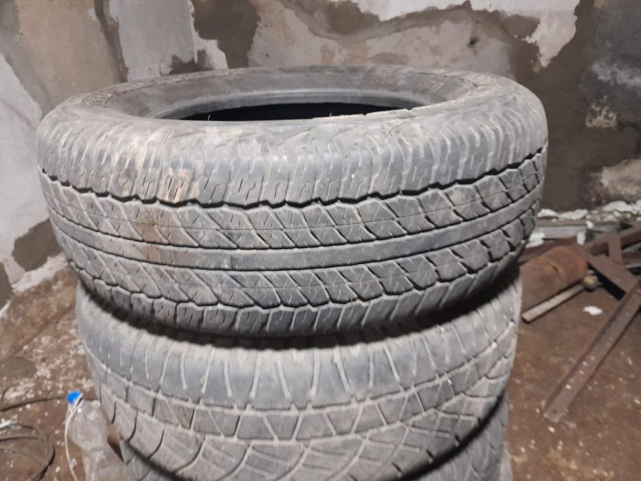 Продам резину летнию