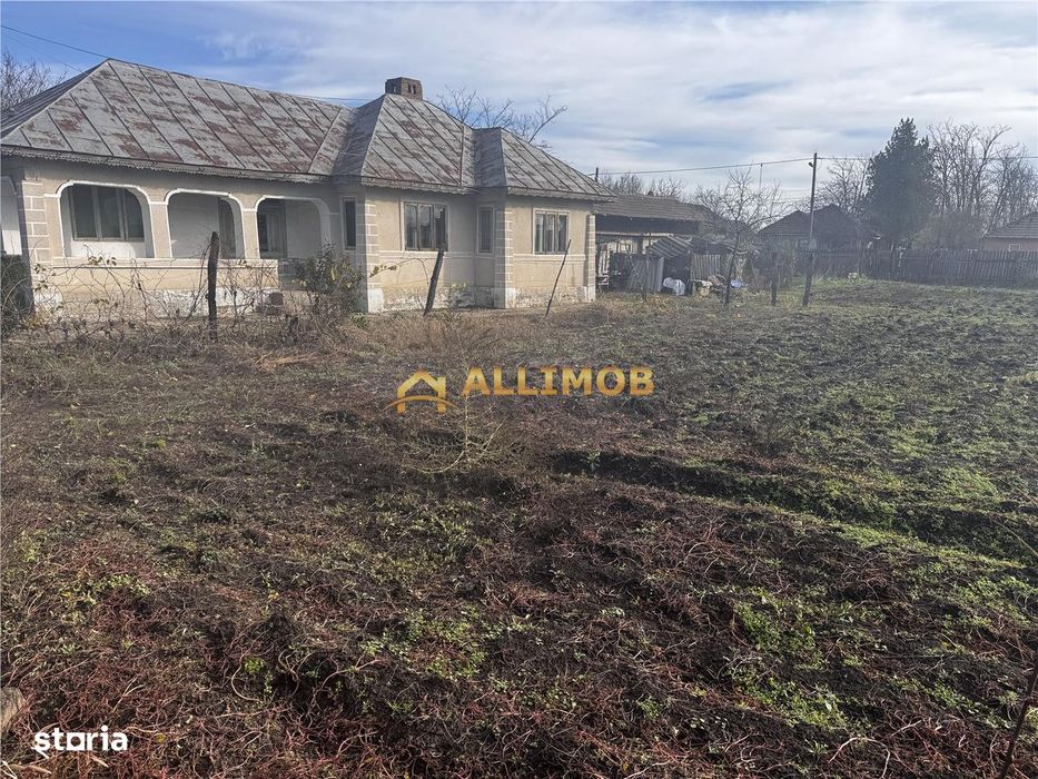 Casa batrâneasca + 1500 mp teren, doua deschideri – Fulga, Prahov