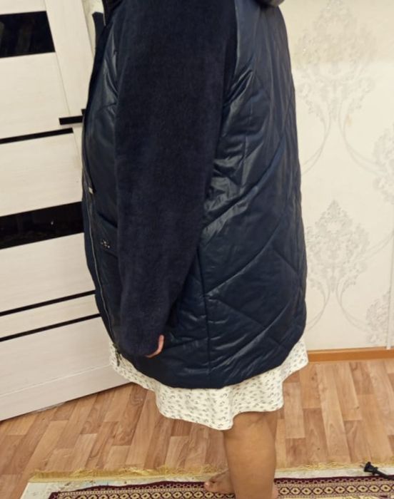 Продам женскую одежду