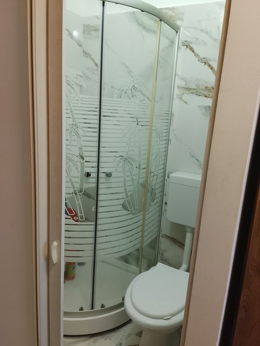 Închiriez camera de camin