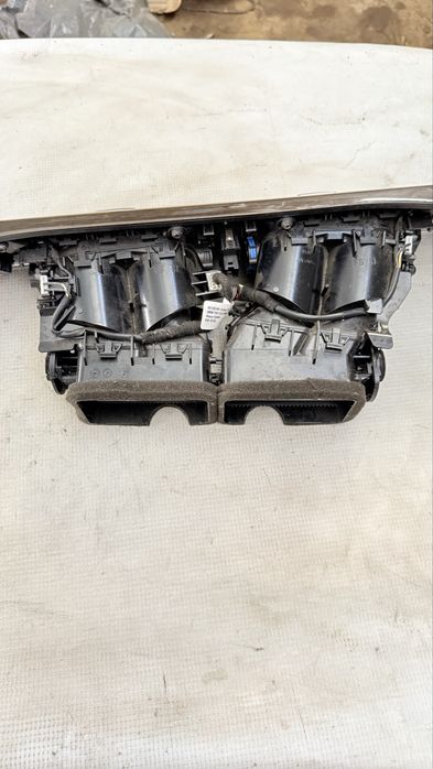 Dashboard Dash BMW 7 series F01  десен волан