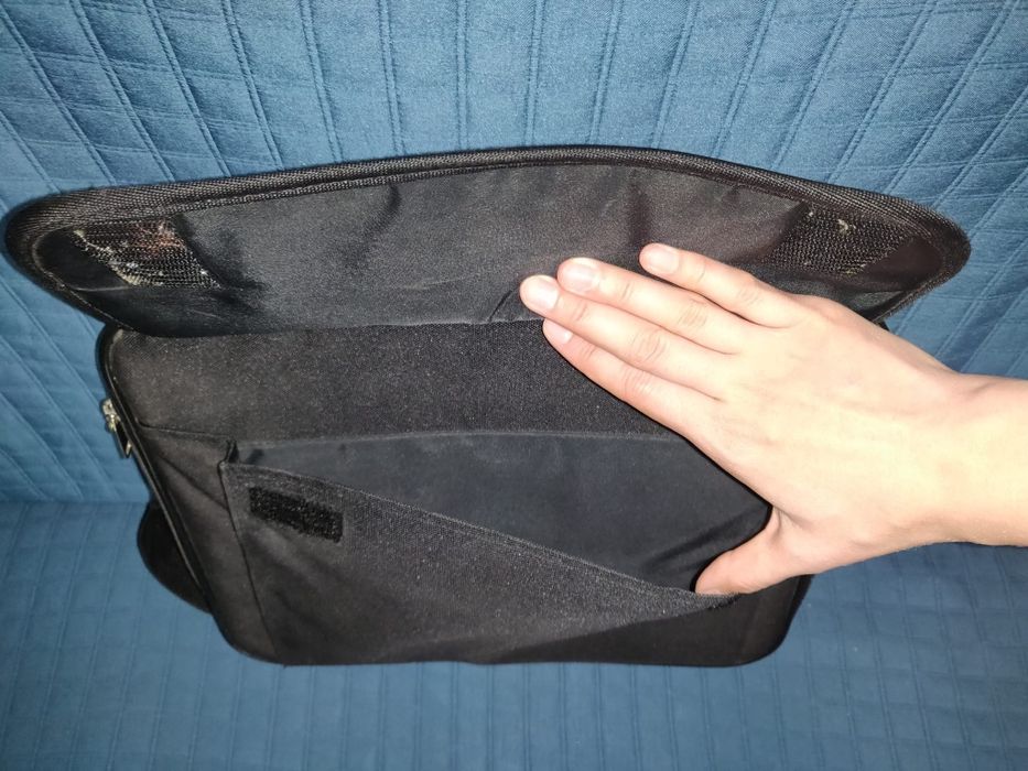 Geanta pt laptop base XX