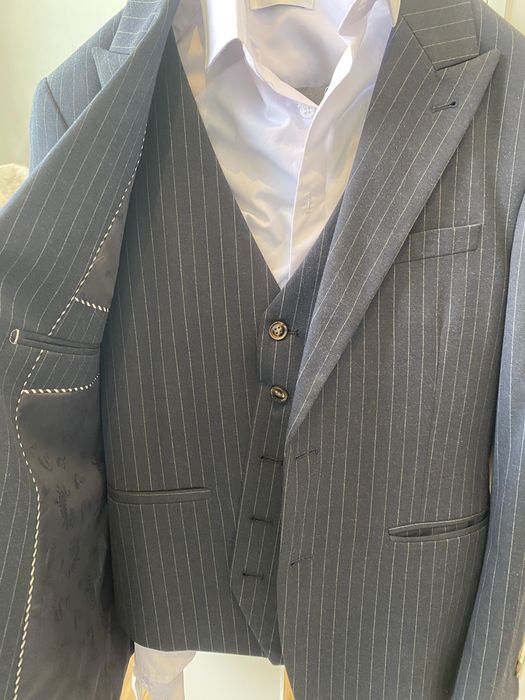 Костюм от бренда FIESTA