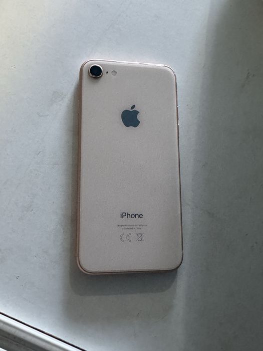 Iphone 8 gold продам